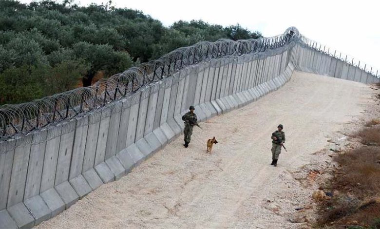 الحائط الفاصل بين لبنان وفلسطين