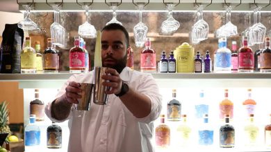 افتتاح أول متجر للخمور في السعودية لتباع حصرا للدبلوماسيين غير المسلمين.